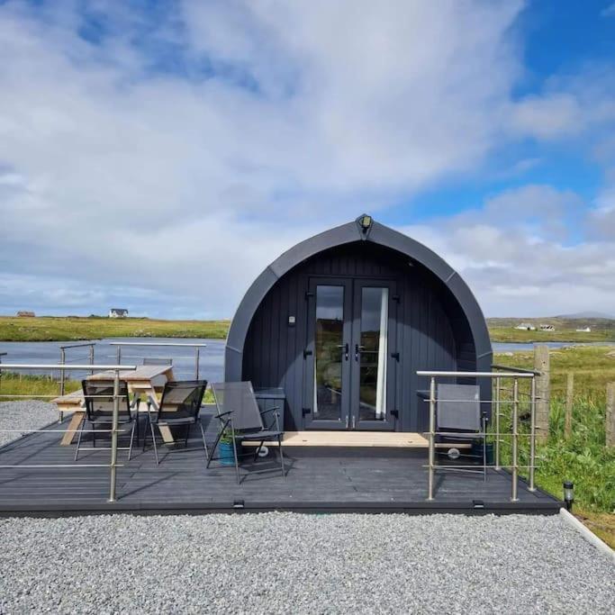 PollacharaLoch An Eilean Pod Isle Of South Uist别墅 外观 照片