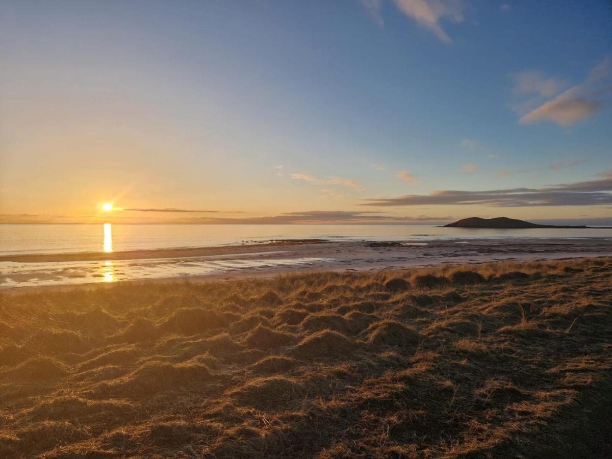 PollacharaLoch An Eilean Pod Isle Of South Uist别墅 外观 照片
